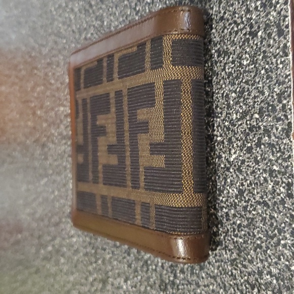 Fendi Mens Wallet - Picture 11 of 12